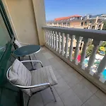 Miramar Front Self Catering No Swim Pool Access * Slantschew brjag