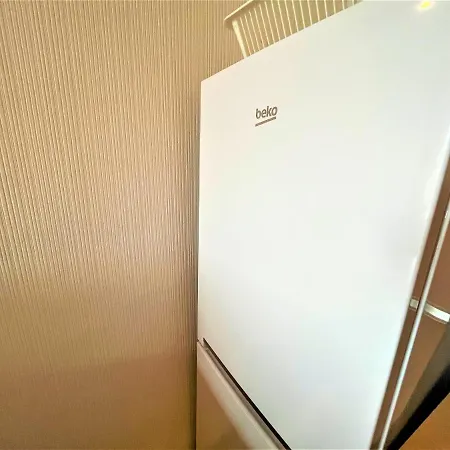 דירה Miramar Front Self Catering No Swim Pool Access *