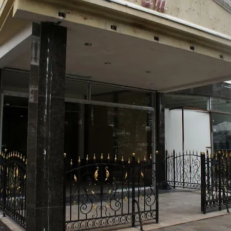 Miramar Front Self Catering No Swim Pool Access סאני ביץ'