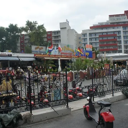 Apartament Miramar Front Self Catering No Swim Pool Access