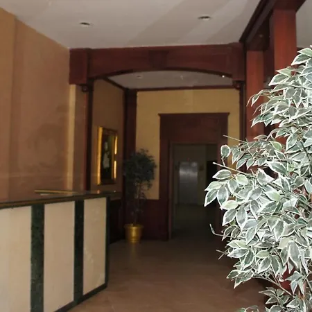 Miramar Front Self Catering * Солнечный берег